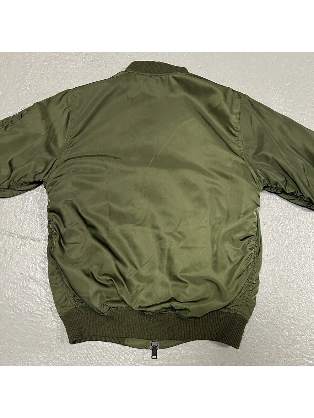 AUTHENTIC Kith Classics Olive Green Bomber Jacket Zip Up Size Medium